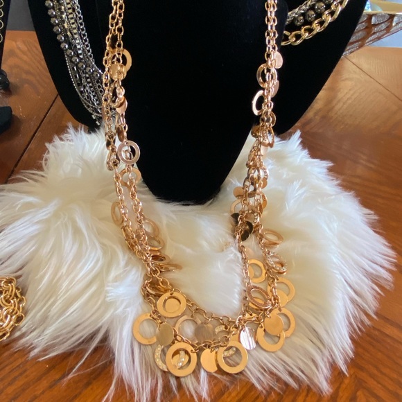 Everything must go sale - Picture 6 of 11